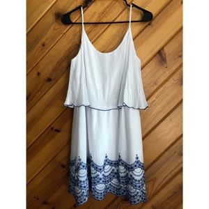 City Triangles White Lace Dress